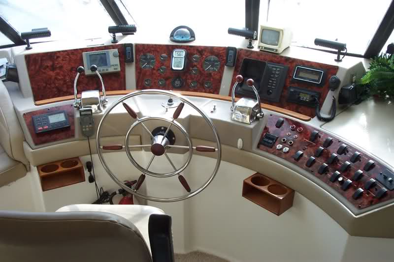 BAYLINER 4788 - 5 PIECE OEM PANEL SET (Burlwood/Gold) - BORDERLESS